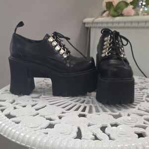 Amoda Black Platform Lace-Up Chunky Heels